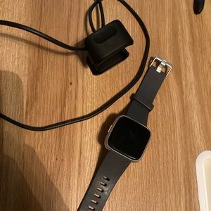 Fit Bit versa lite with charger
